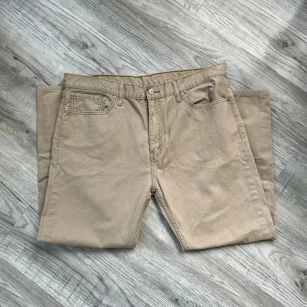 Levi Strauss‎ & Company  508 Beige Color Sz 38X32
